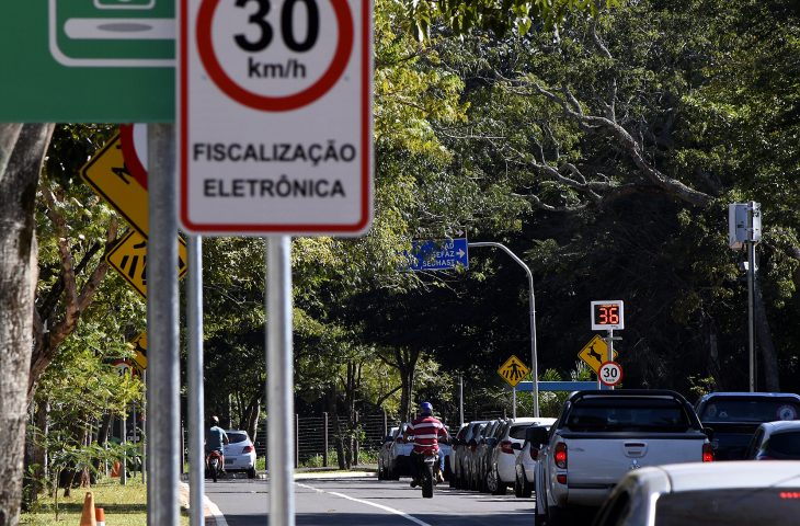 Equipamentos de fiscalização eletrônica no Parque dos Poderes funcionam