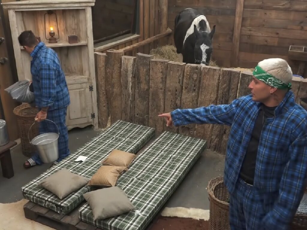 Tiago-Piquilo-e-MC-Gui-em-A-Fazenda-13_2109-1024x768