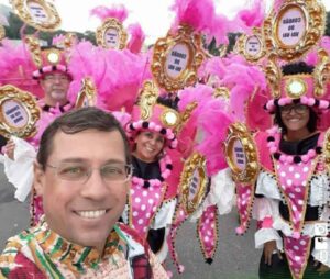alan catharinelli desfile escola de samba carnaval de rua