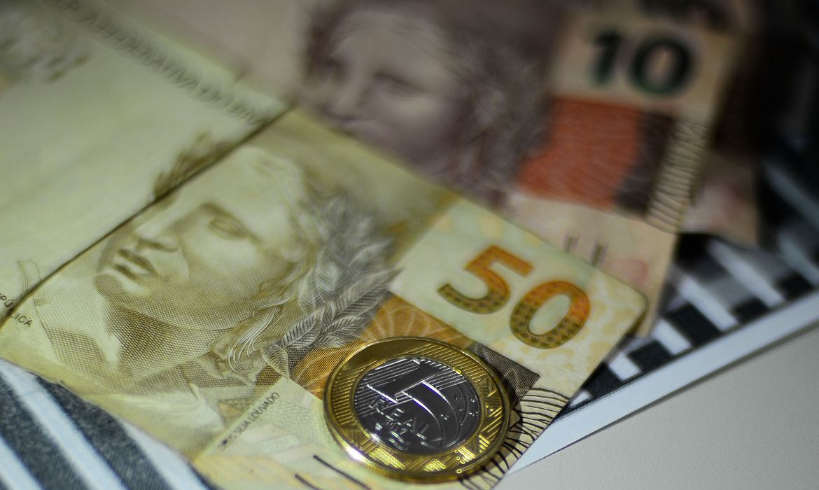 Economai brasileira mantém crescimento e PIB chega a R$3,2 trilhões no 2º trimestre, aponta IBGE