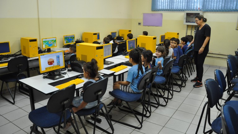 Convocados irão atuar na Rede Municipal de Ensino/(Divulgação/Semed)