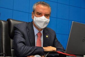 Deputado Paulo Correa