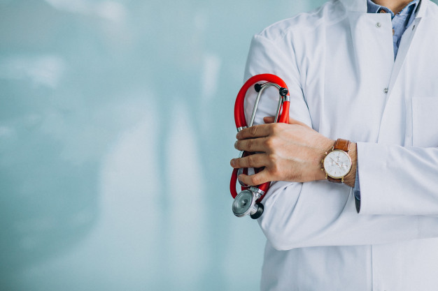 Ministério da Saúde seleciona médicos especialistas para atuarem onde há falta de profissionais em MS