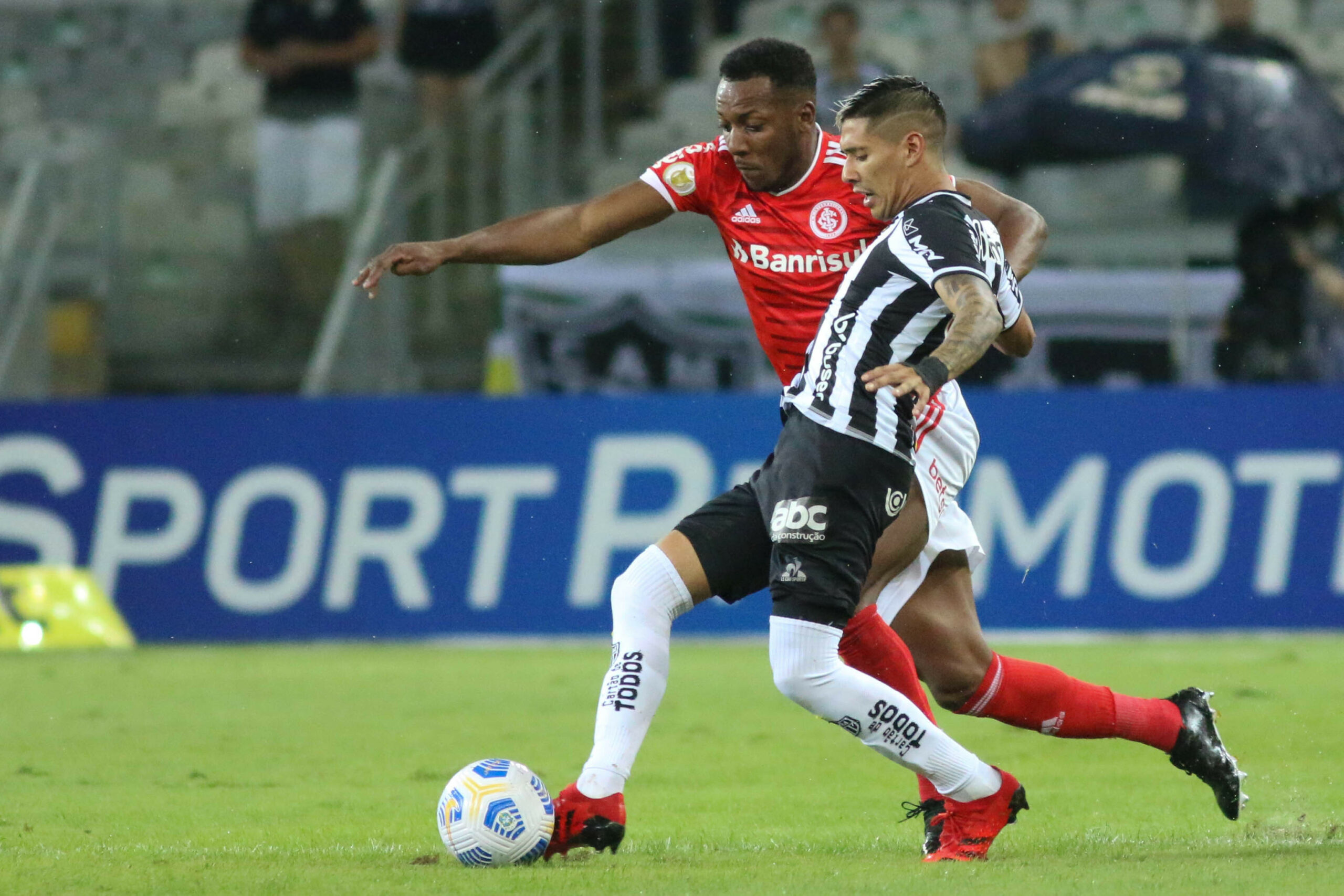 Foto: Fernando Moreno/Agif/Folhapress