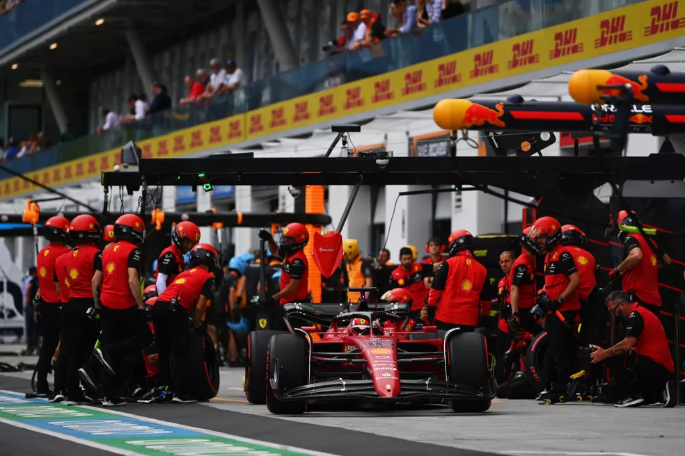 Leclerc perde dez posições no Gp do Canadá após troca do motor.  
Foto: Dan Mullan /Getty Images