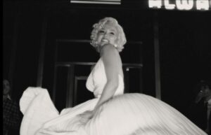 Ana de Armas Blond Marilyn Monroe