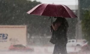 chuvas chuva mulher tempestade clima previsão