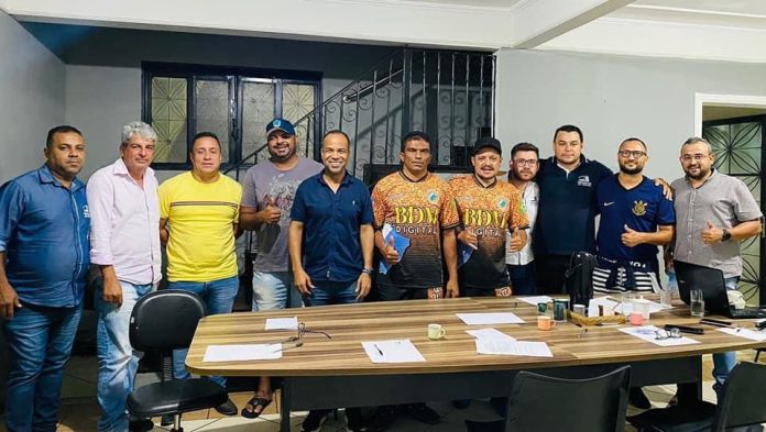 Dirigentes estiveram reunidos e vão lançar projeto A.A Portuguesa (foto-rede social)