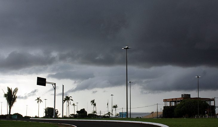 Calor e temperaturas elevadas dão trégua apenas na região sul de MS