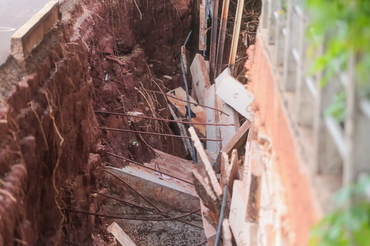 calçada lago do amor