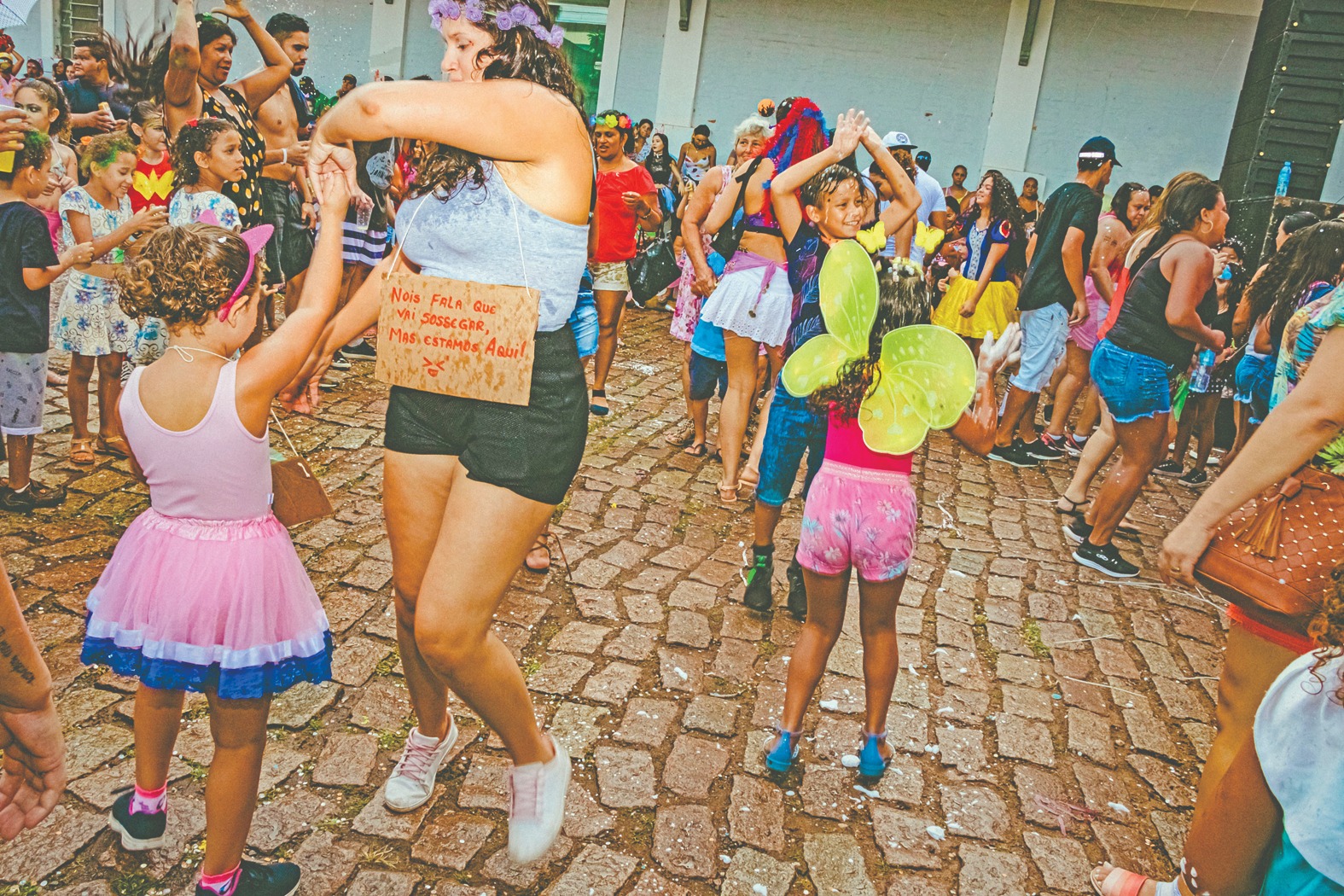 Vai Curtir O Carnaval Veja Dicas Para Se Proteger De Golpes