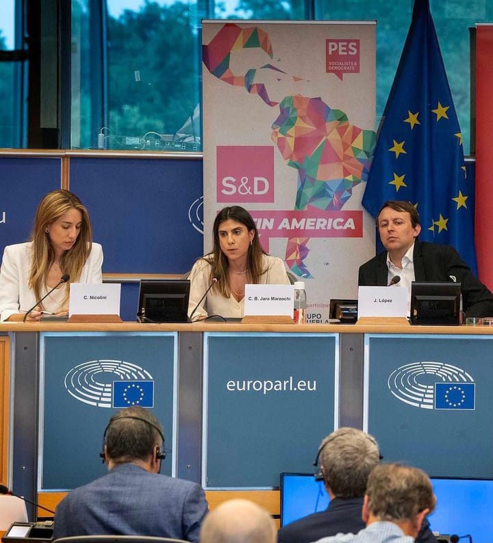 camila jara no exterior