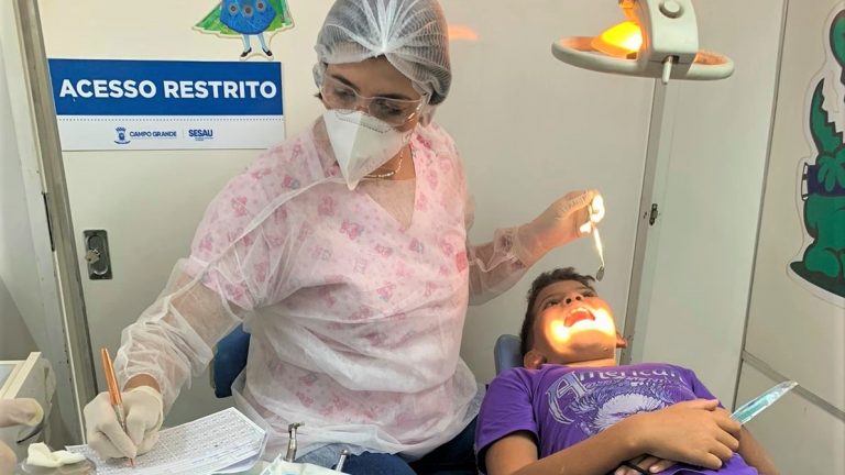 Cirurgiões-dentistas da Capital aprovam estado de greve e podem paralisar atendimentos na rede pública
