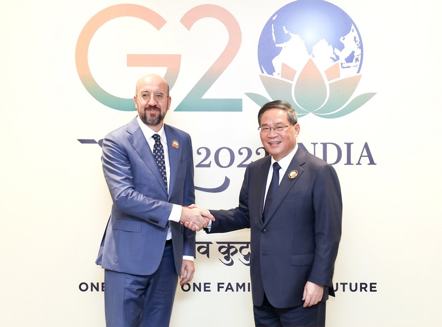 Foto: Primeiro-ministro chinês, Li Qiang (D), reúne-se com o presidente do Conselho Europeu, Charles Michel, à margem da cúpula do G20 em Nova Déli, na Índia, em 10 de setembro de 2023. (Xinhua/Yao Dawei)