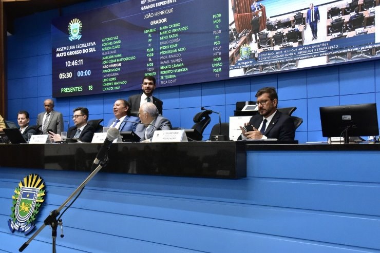 Aprovados projetos na sessão da Assembléia Legislativa