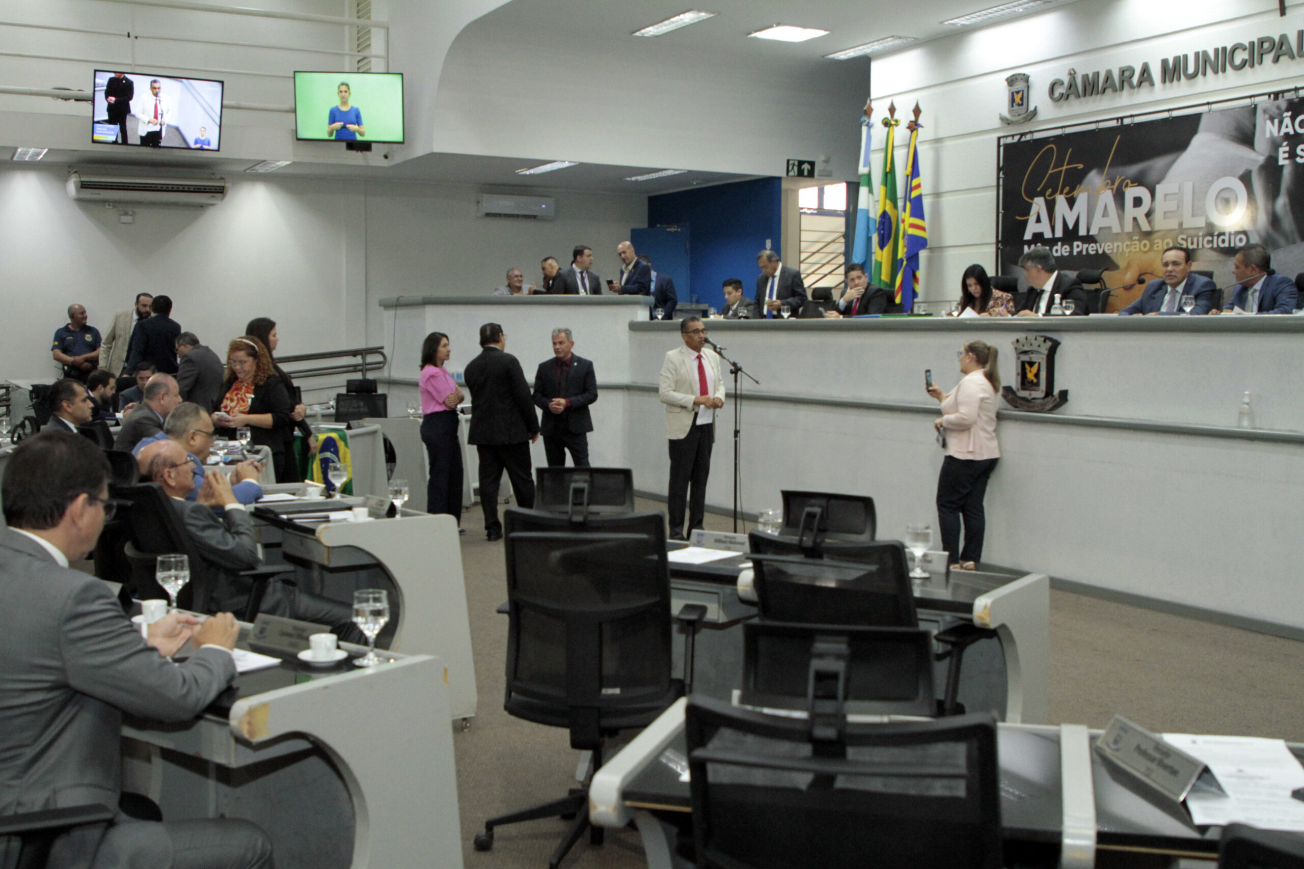 Vereadores encerraram a semana com aprovação de  cinco projetos