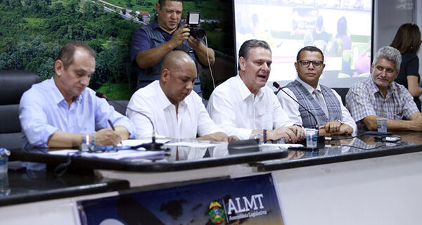 Ministro da Agricultura Carlos Favaro anuncia primeiras ações do Progranma  do BID para o Pantanal