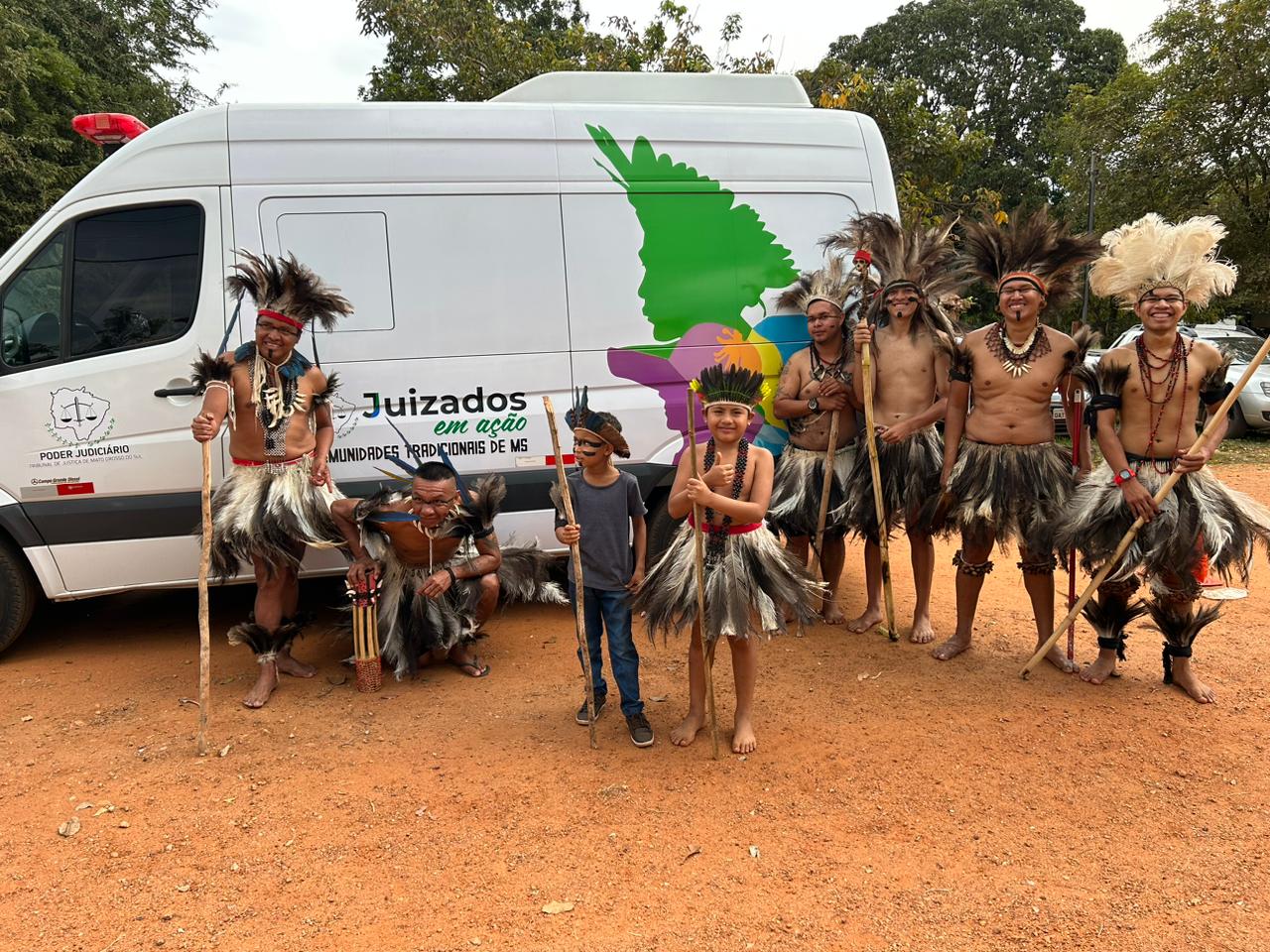 Comunidadesindigenas receberam Carreta da Justiça