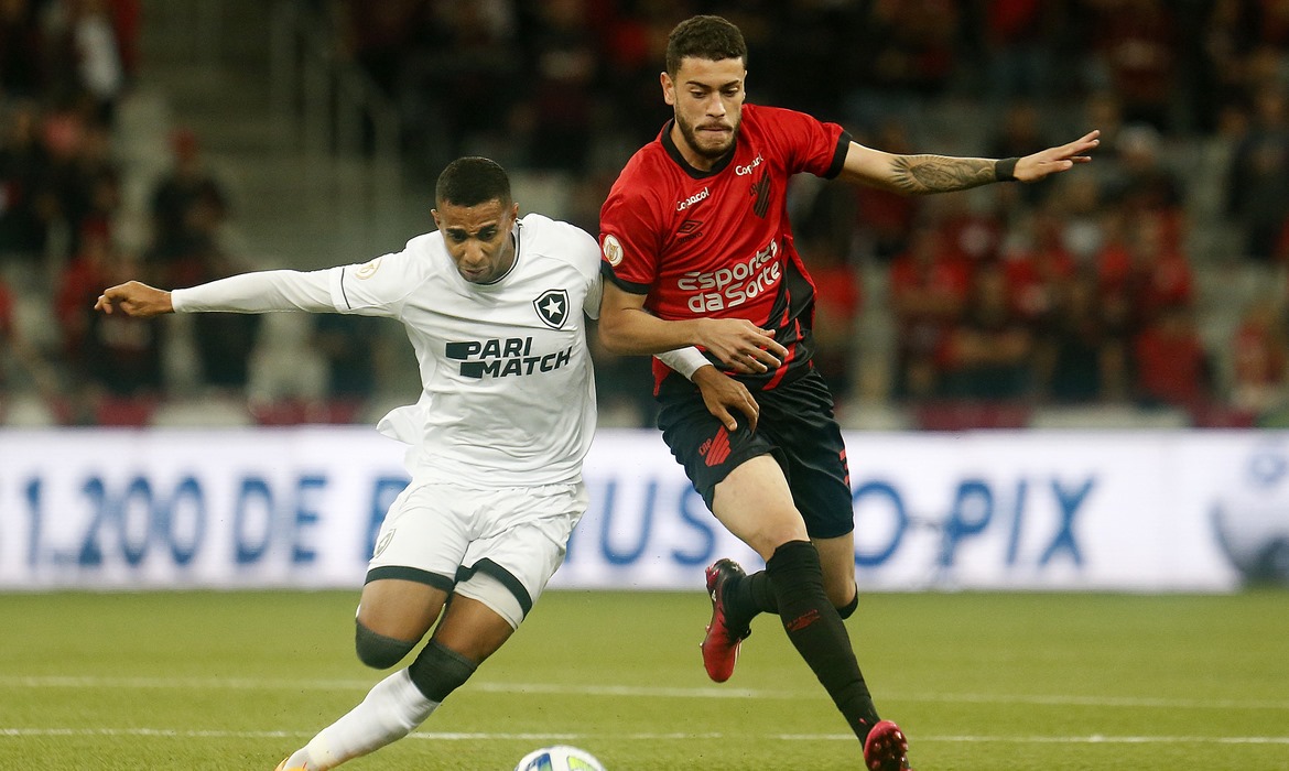 Duelo será às 21h (horário de Brasília), no Rio de Janeiro.|Foto:Vitor Silva/Botafogo