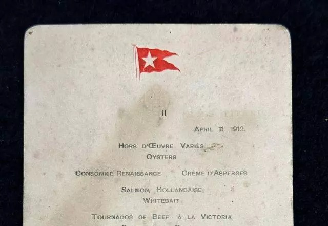 O menu foi encontrado no início deste ano entre os pertences pessoais de Len Stephenson, um historiador canadense que vivia na Nova Escócia.|Foto: reprodução via SBT News