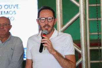 No segundo mandato
na prefeitura, Jeferson
Tomazoni tenta
emplacar seu sucessor.|Foto: Reprodução/