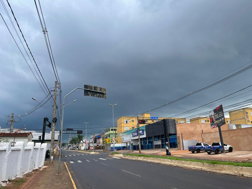 Em MS, 69 cidades estão sob alerta laranja para chuvas intensas nesta quinta-feira