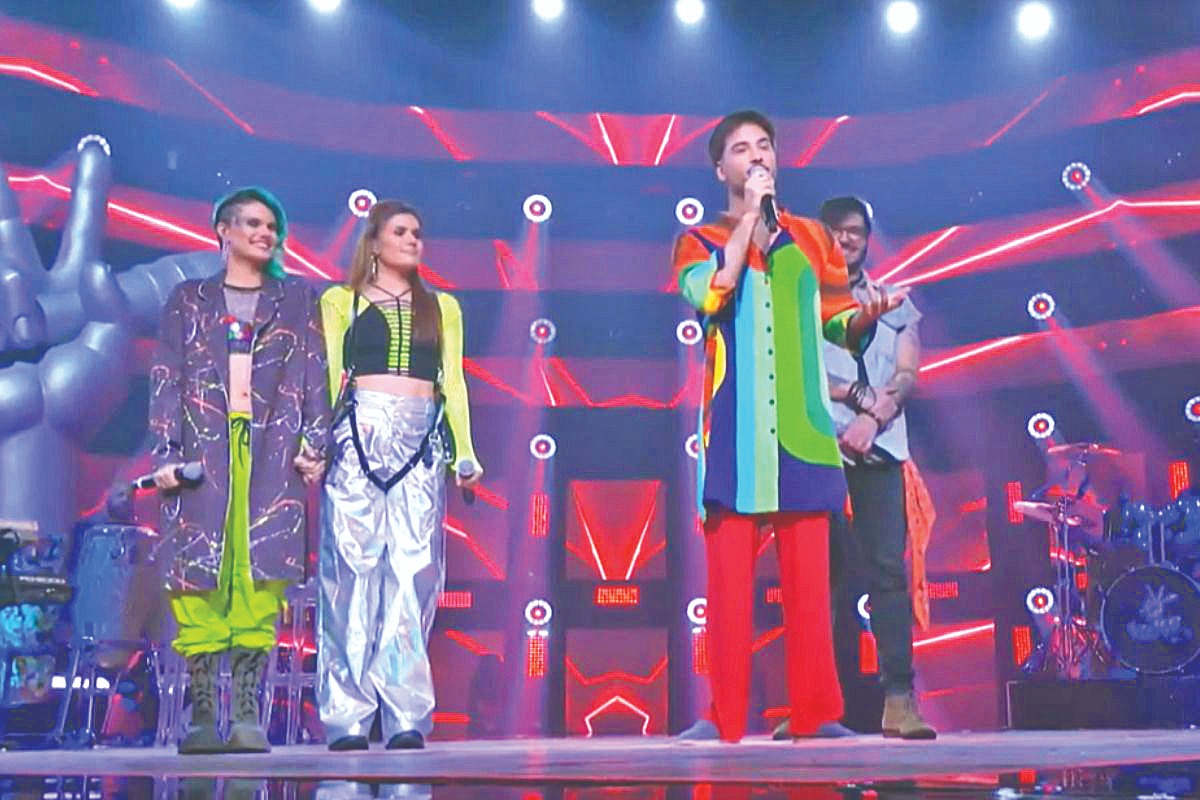 Foto: Matu Miranda
durante apresentação na tevê/Reprodução