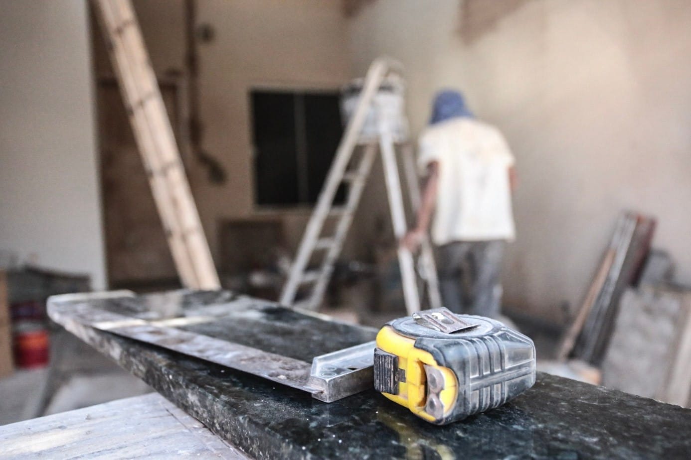 Apesar de alta nacional, setor de serviços recua 7,4% em Mato Grosso do Sul em setembro