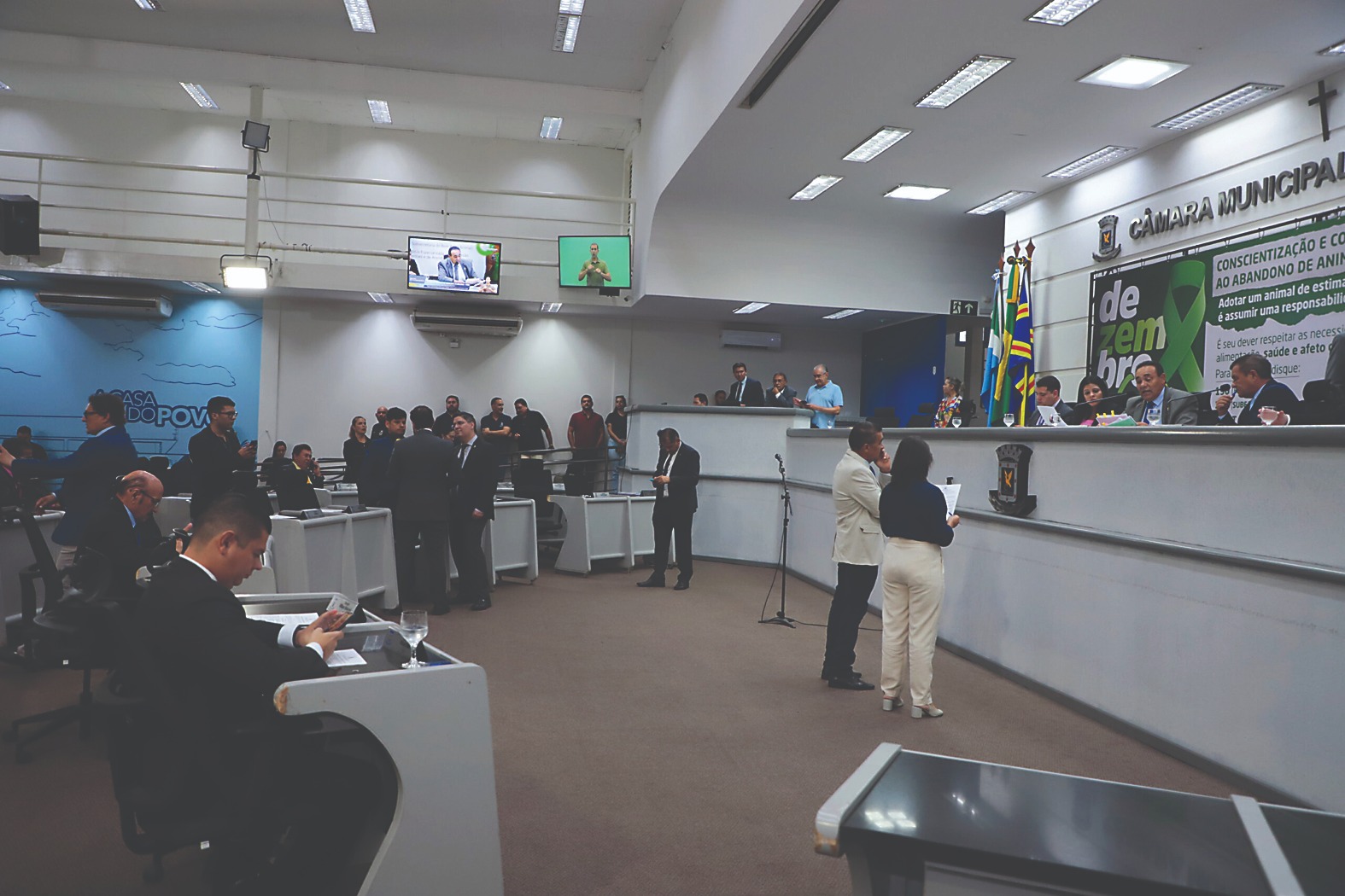 Foto: Eleitores vão às urnas em
outubro para confirmar
os vereadores que
ocuparão as cadeiras na
Câmara Municipal/Izaias Medeiros/CMCG