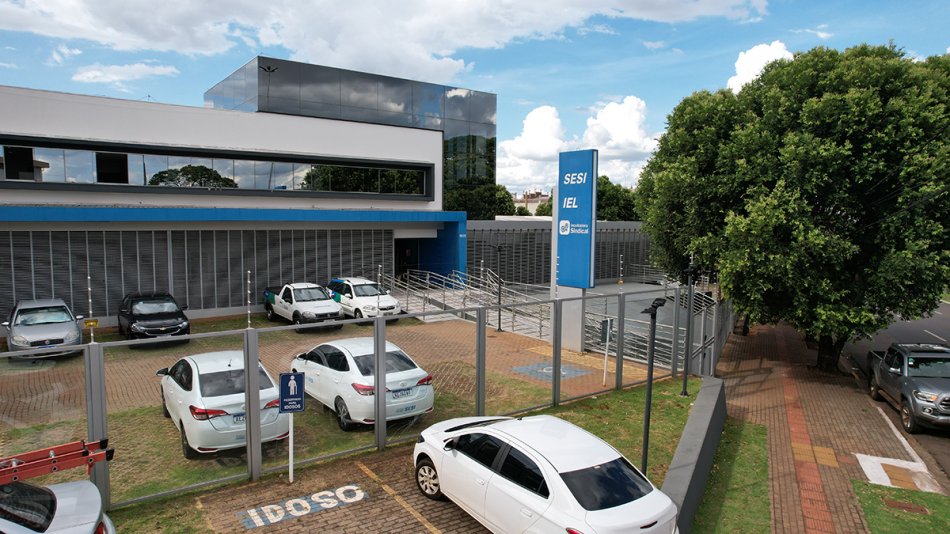 IEL oferece vagas para estágio