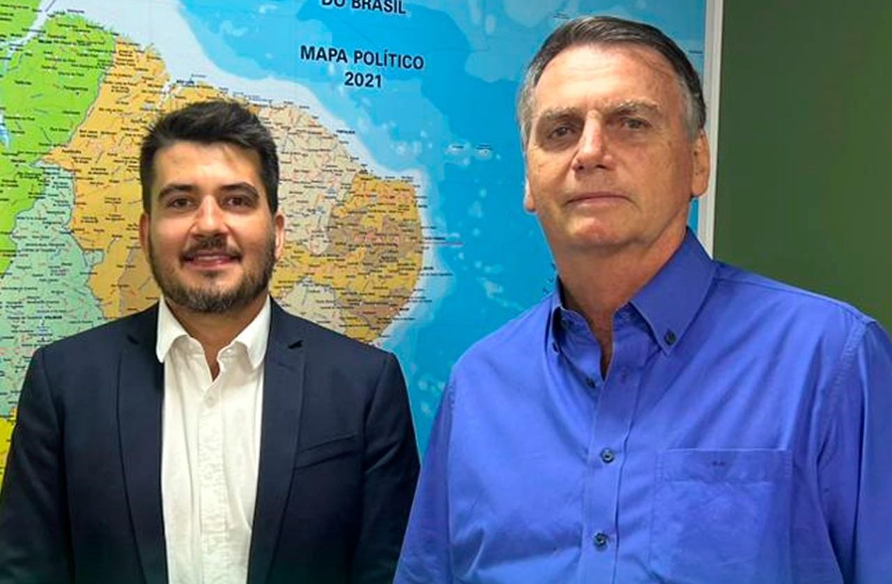 Se tiver a aprovação do presidente Jair Bolsonaro , Rafael Tavares deve concorrer a prefeitura da Capital