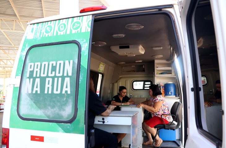 Procon na rua ( Foto: Álvaro Rezende )