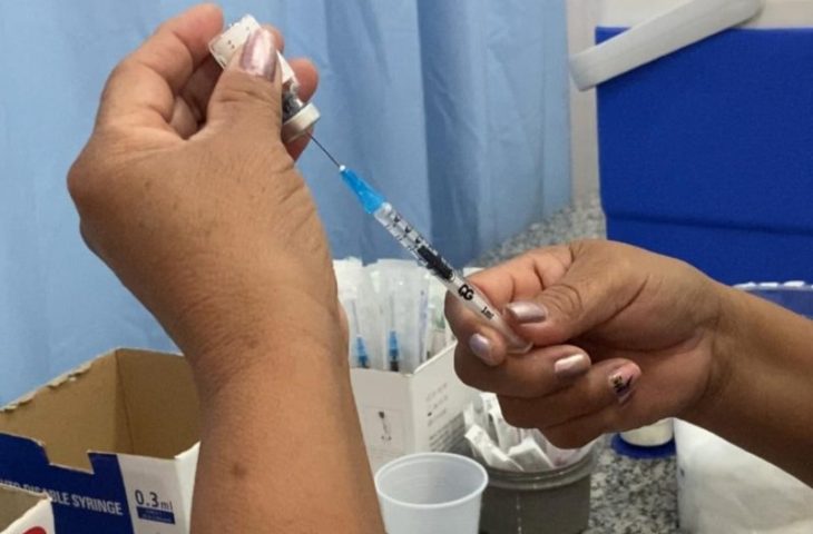 Após recomendação do Ministério da Saúde Campo Grande amplia vacinação da dengue para o público de 6 a 16 anos