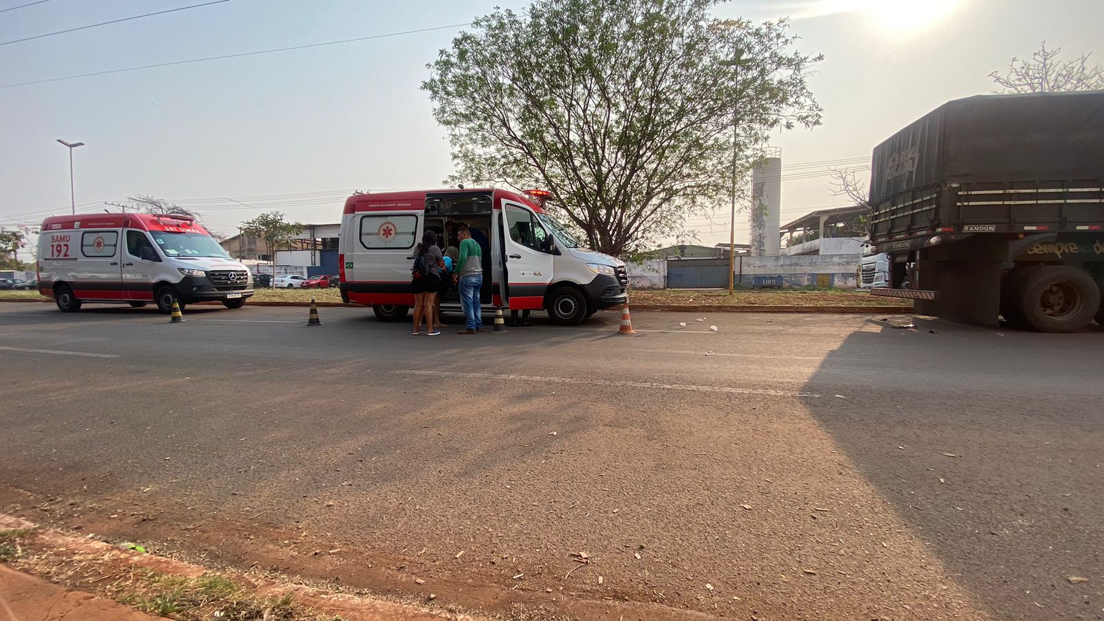 Morre motociclista que bateu na traseira de carreta no Indubrasil