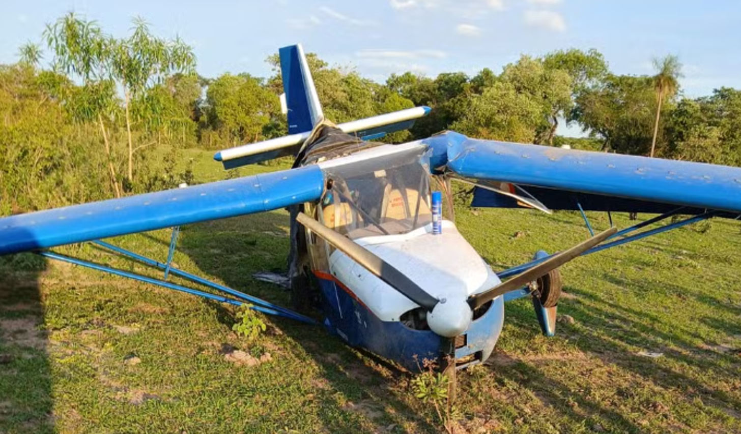 Avião que fez pouso forçado em Bela Vista (MS) — Foto: Redes Sociais/Reprodução