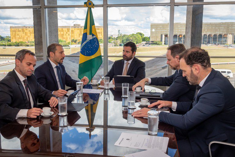 Ministério da Justiça assume controle de CACs a partir de julho