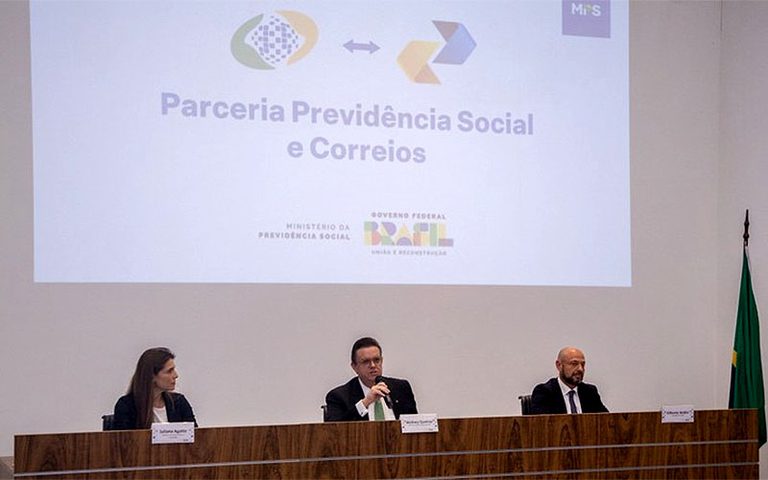 Previdência e Correios: parceria ampliará atendimento de consultas dos descontos no INSS