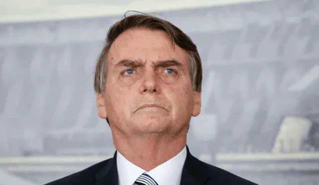 Bolsonaro é alvo de nova operação da PF e terá que usar tornozeleira eletrônica por decisão do STF