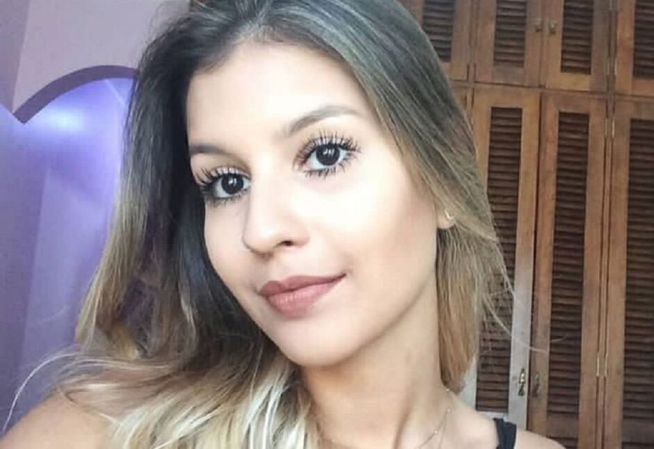 Médica que morreu em acidente com ônibus na BR-262 é velada em Corumbá