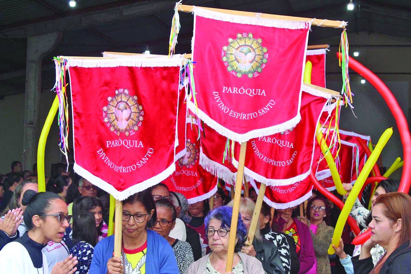 25ª Festa do Divino Espírito Santo: Celebração une tradição, fé e união com missas, música ao vivo, quermesse
