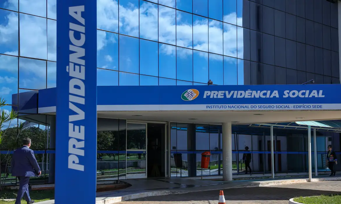 INSS: adesão a acordo de devolução de descontos ilegais começa sexta