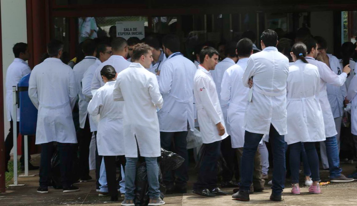Cursos de Medicina de duas faculdades de MS entram em supervisão do MEC após nota baixa no Enamed