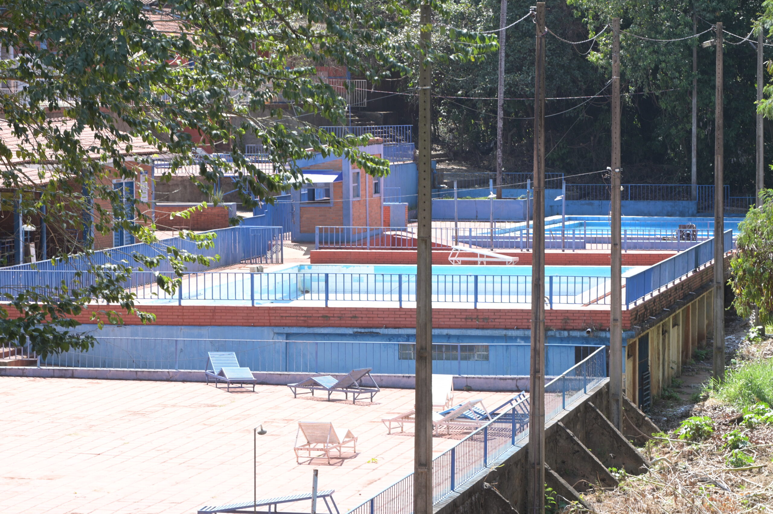Morre adolescente que se afogou em piscina olímpica do Tênis Club
