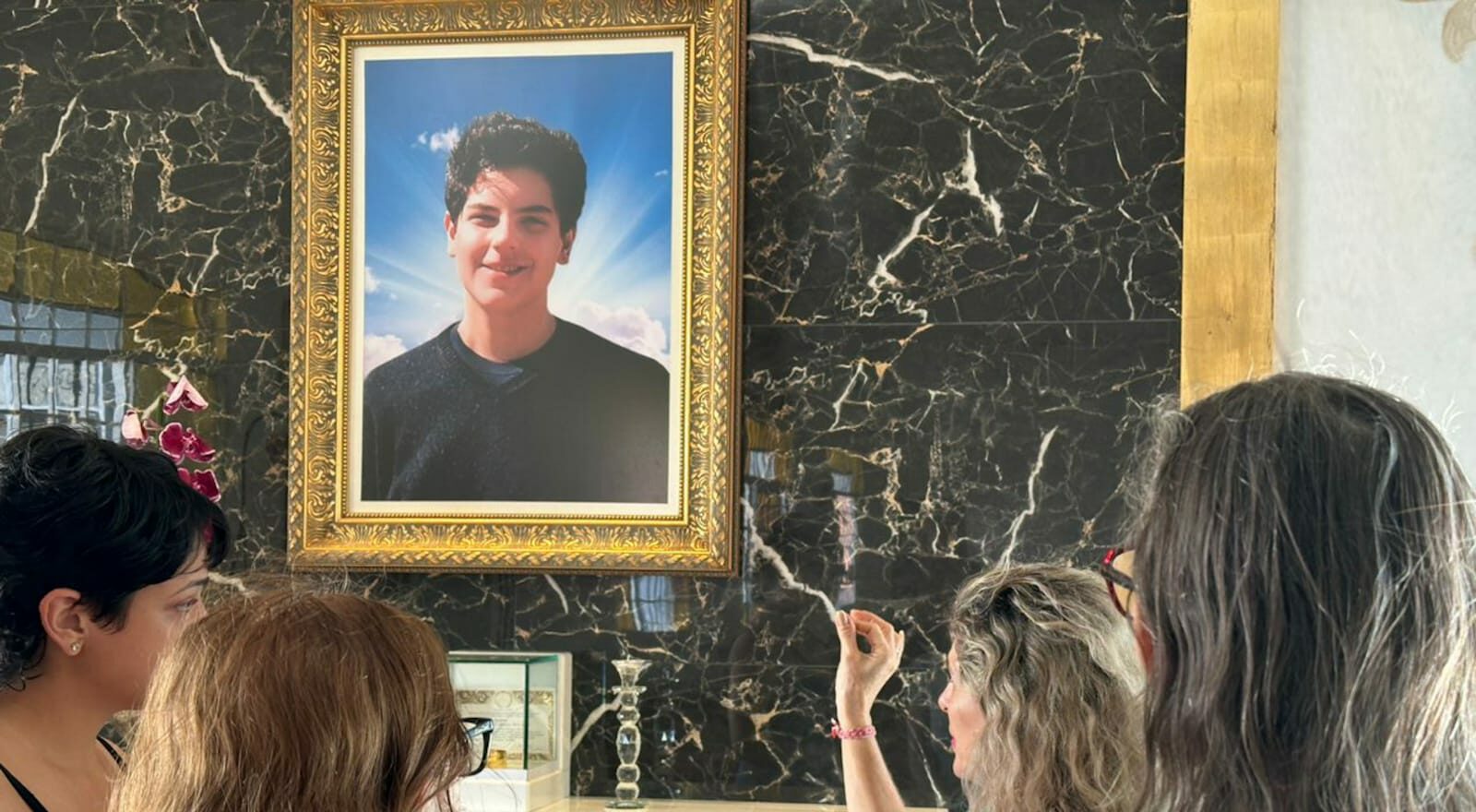 Capital terá transmissão da canonização de Carlo Acutis, o primeiro santo millennial
