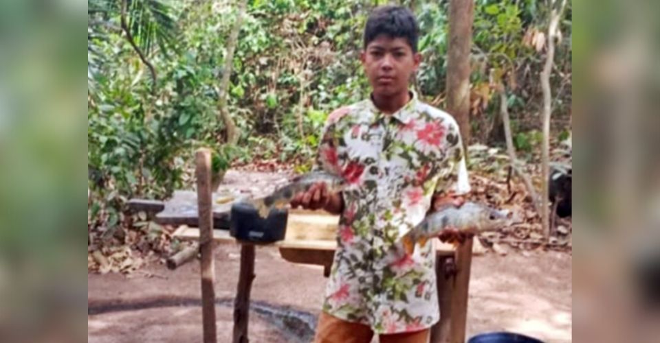 Adolescente de 14 anos desaparece após sair para pescar em rio de Coxim e familiares pedem ajuda