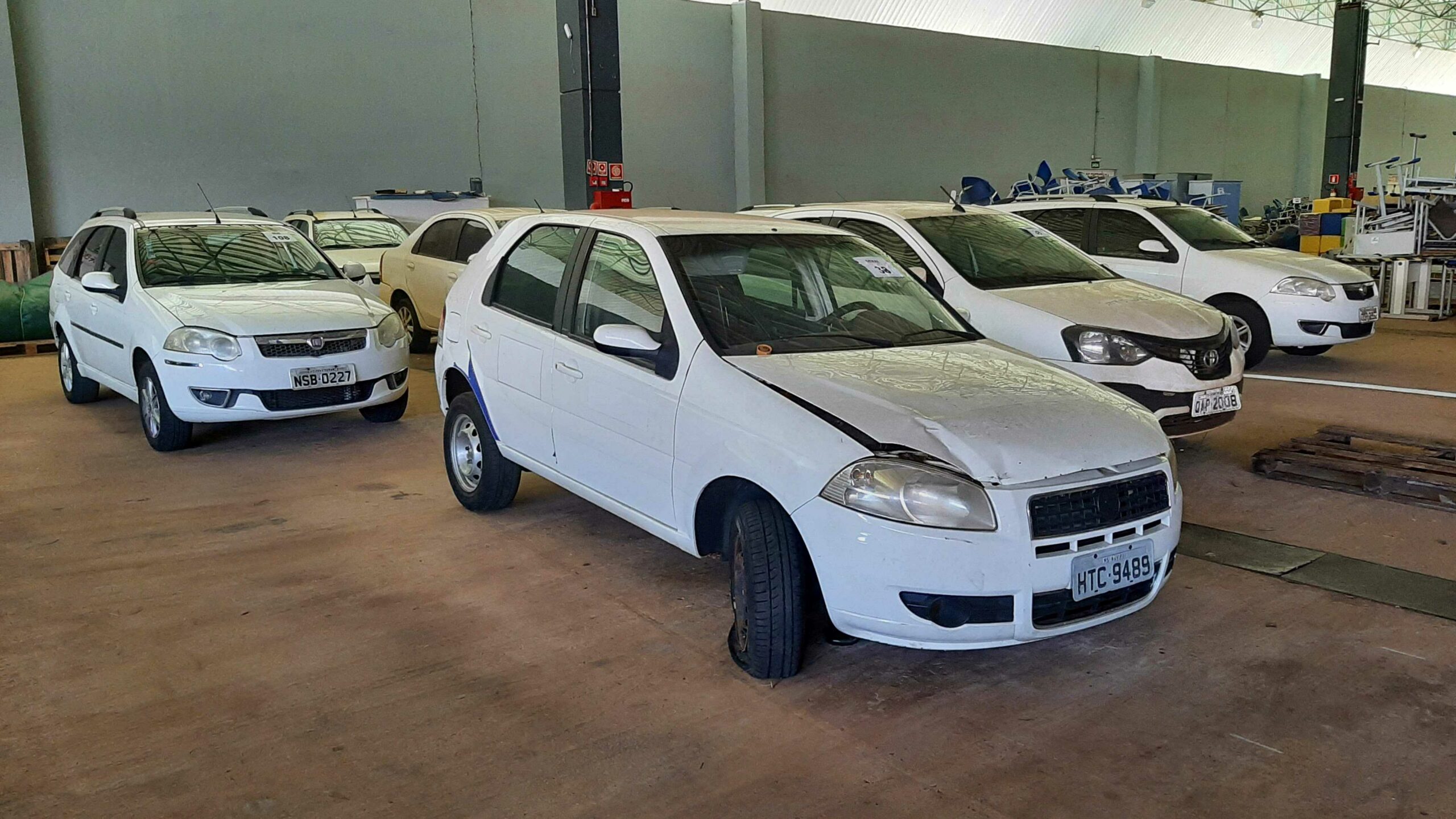 Fiems lança leilão com 108 lotes de carros, móveis e equipamentos com lances já na próxima semana