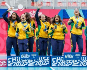 Goalball garante ouro duplo e Graziele Mendes brilha