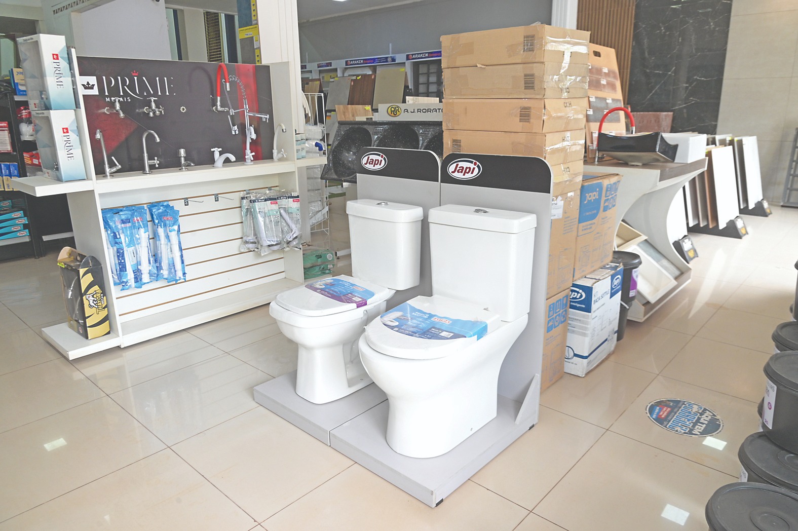 Busca por renovar a casa antes do Natal muda cenário para comerciantes do setor da construção