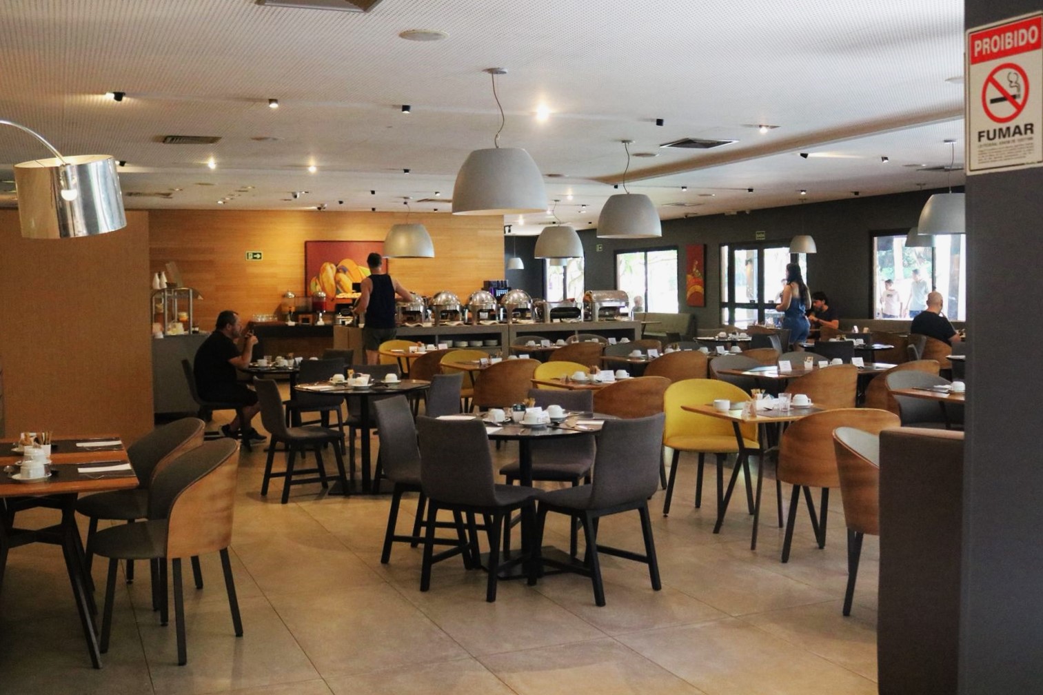 Virada do ano fora de casa custa até R$ 1,3 mil por pessoa em Campo Grande