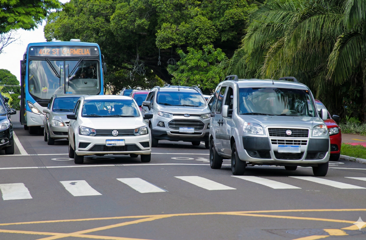 Com calendário de licenciamento 2026 definido, proprietários com débitos antigos terão de procurar a PGE para regularização